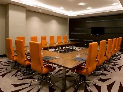 אבו דאבי Millennium Al Rawdah Hotel 5*, אבו דאבי
